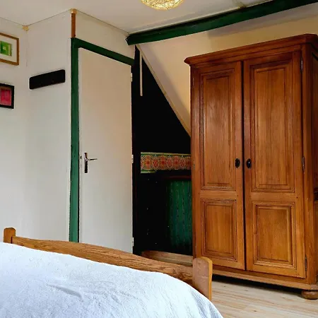 Proche Du Val Joly - 4911 - Nyaraló